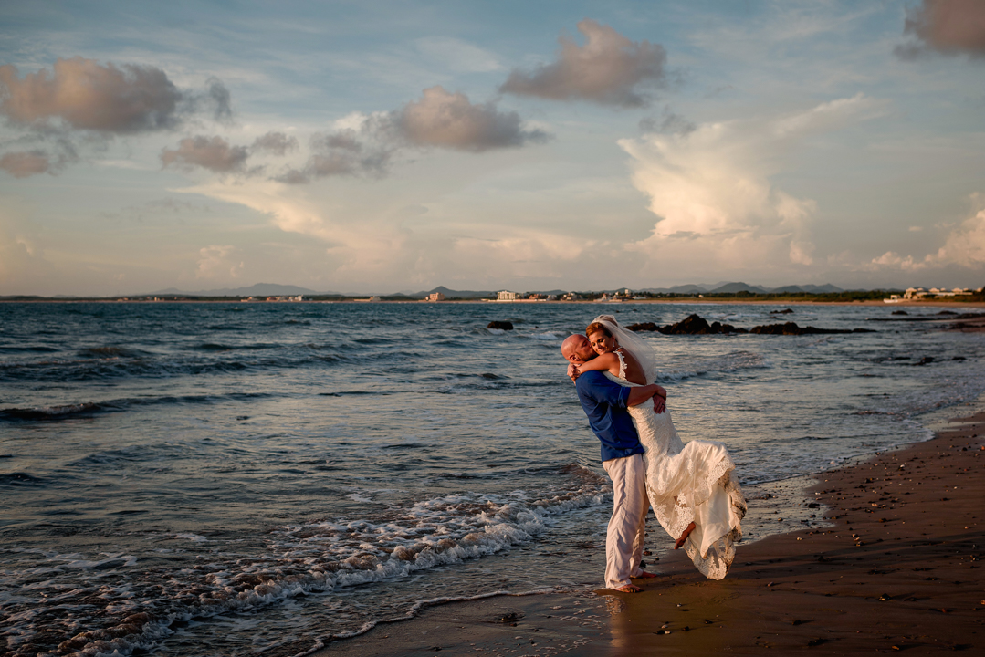documentary wedding photographer in mazatlan fotografia documental de bodas