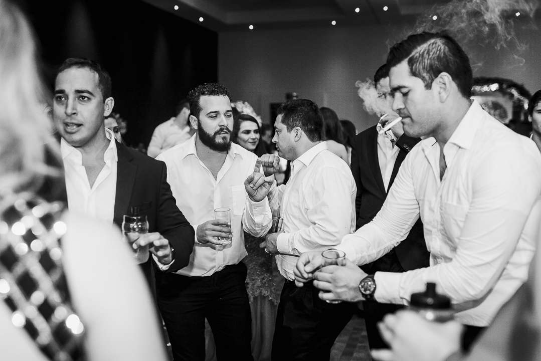 documentary wedding photographer in mazatlan fotografia documental de bodas
