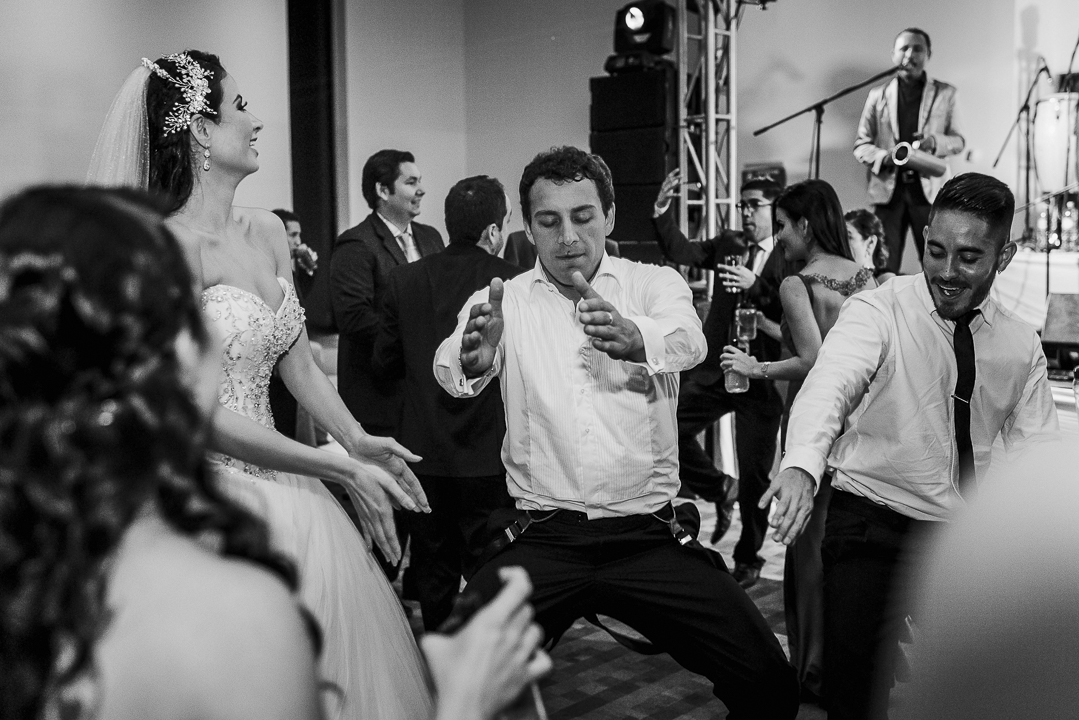 documentary wedding photographer in mazatlan fotografia documental de bodas