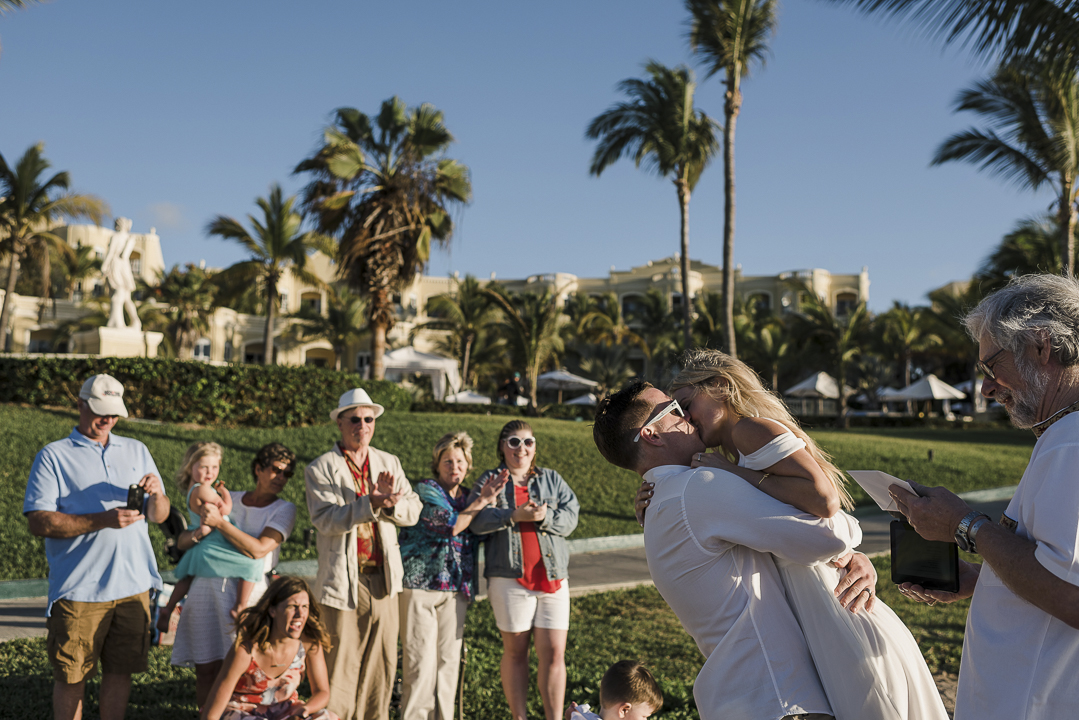 best documentary wedding photographer in mazatlan fotografia documental de bodas