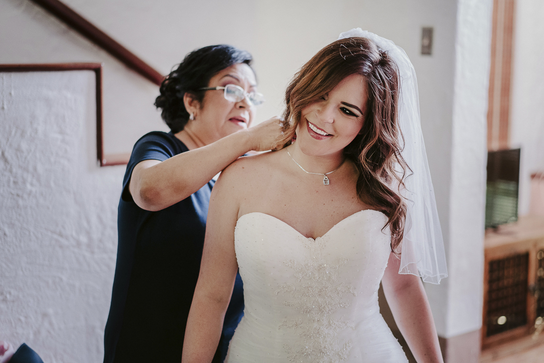 best documentary wedding photographer in mazatlan fotografia documental de bodas