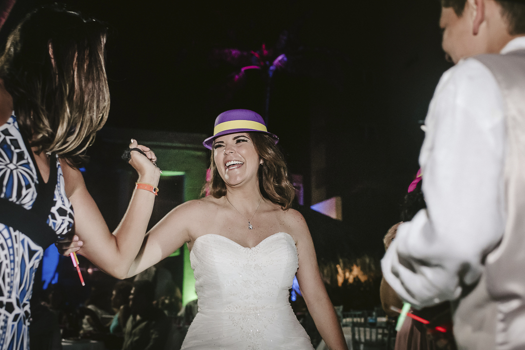 best documentary wedding photographer in mazatlan fotografia documental de bodas