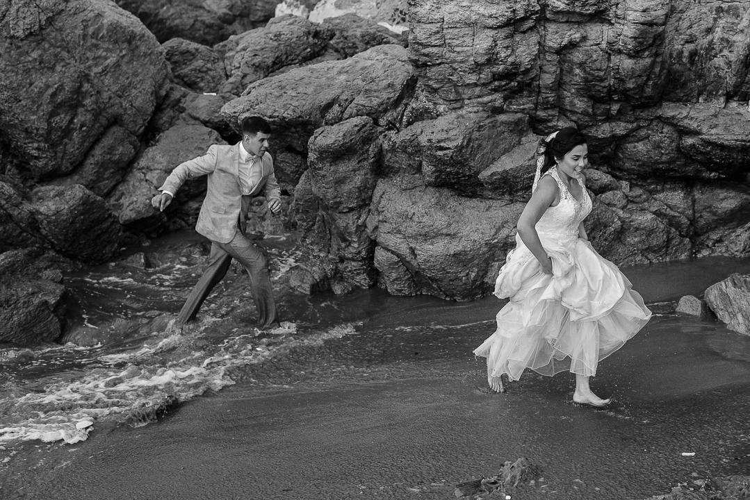 best documentary wedding photographer in mazatlan fotografia documental de bodas