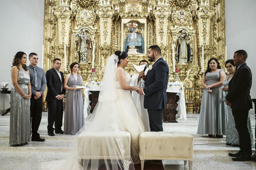 best documentary wedding photographer in mazatlan fotografia documental de bodas