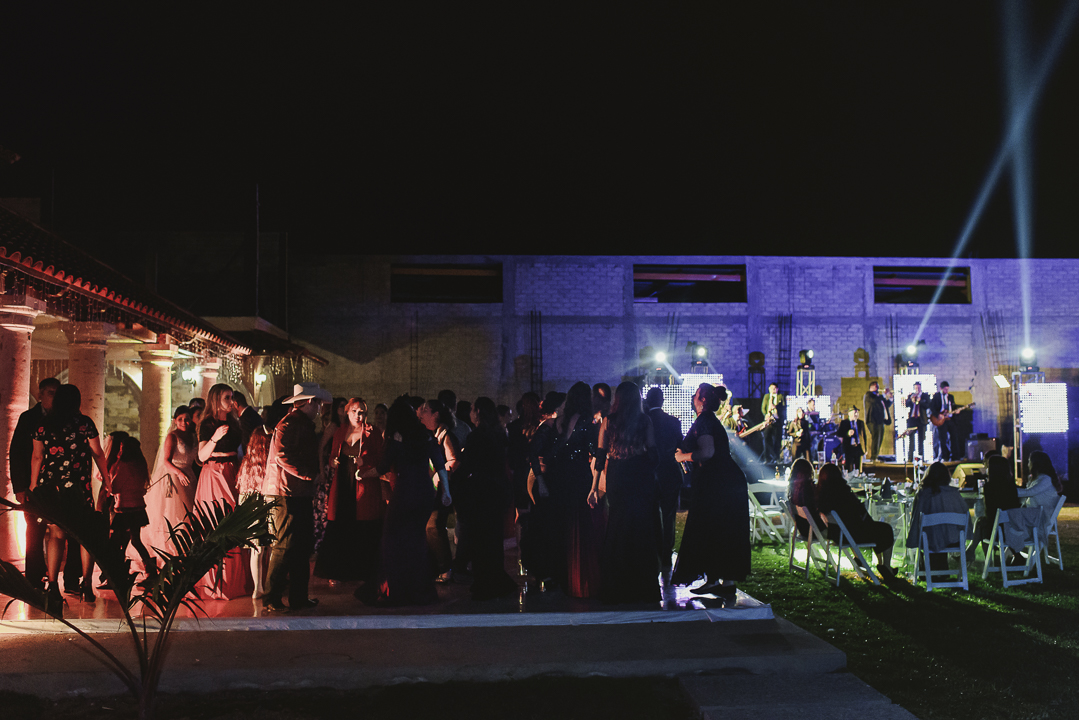 best documentary wedding photographer in mazatlan fotografia documental de bodas