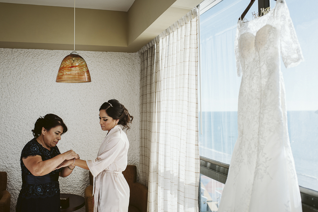 best documentary wedding photographer in mazatlan mexico fotografia documental de bodas fotografo en mexico wedding destination photographer guadalajara chihuahua cabo san lucas playa del carmen punta de mita san miguel de allende