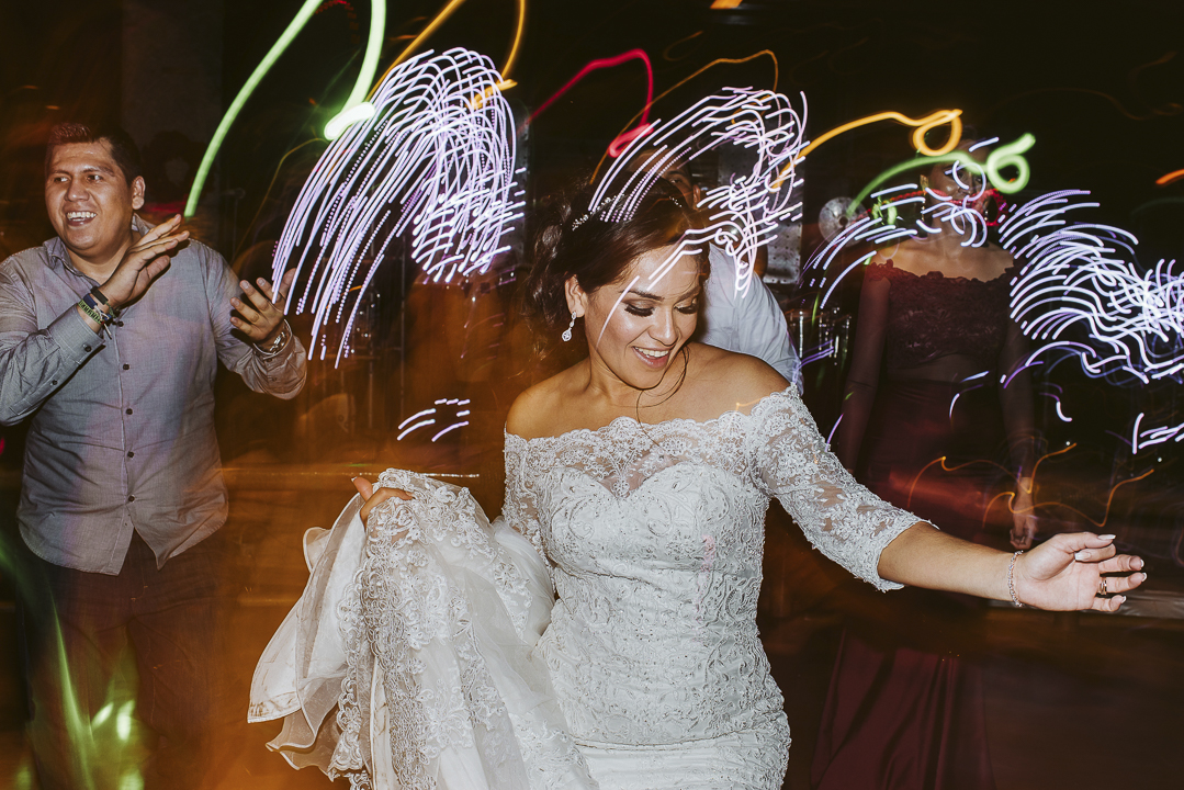 best documentary wedding photographer in mazatlan mexico fotografia documental de bodas fotografo en mexico wedding destination photographer guadalajara chihuahua cabo san lucas playa del carmen punta de mita san miguel de allende