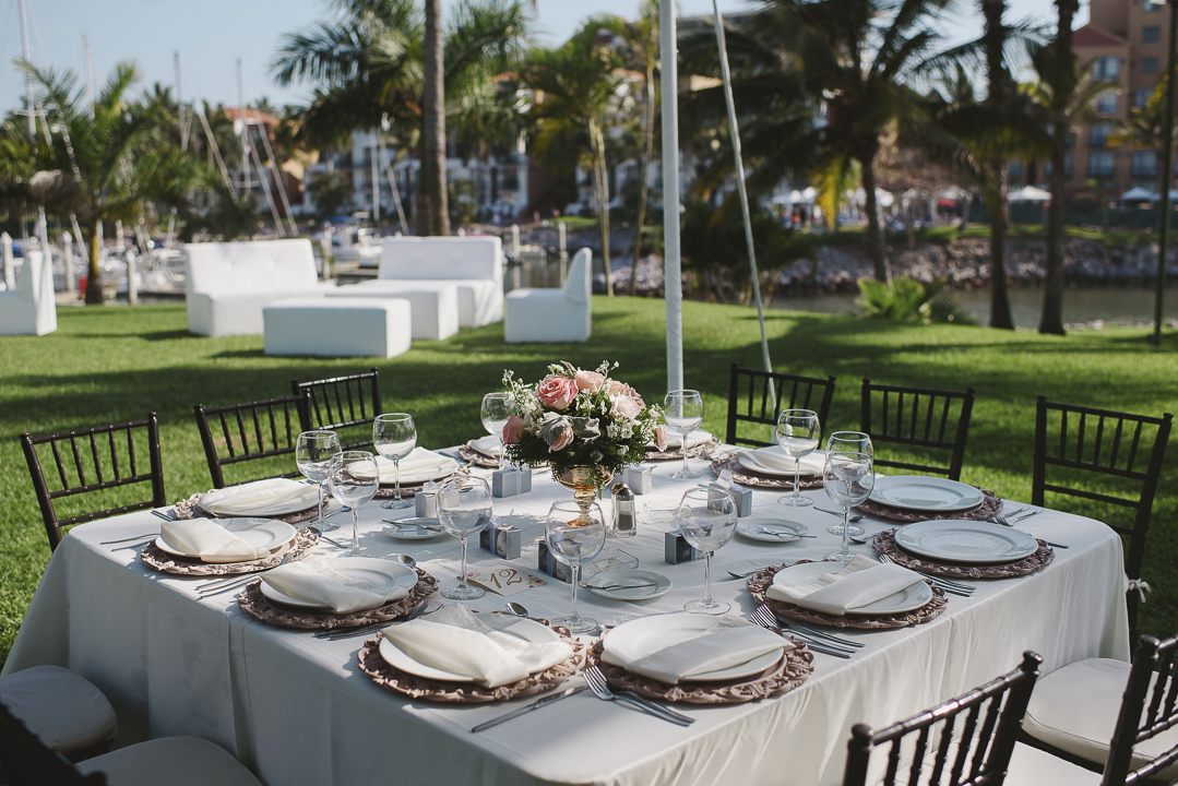 best documentary wedding photographer in mazatlan mexico fotografia documental de bodas fotografo en mexico wedding destination photographer guadalajara chihuahua cabo san lucas playa del carmen punta de mita san miguel de allende