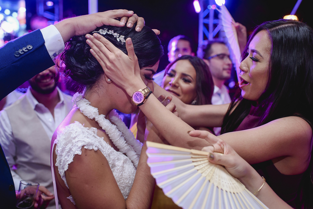 best documentary wedding photographer in mazatlan mexico fotografia documental de bodas fotografo en mexico wedding destination photographer guadalajara chihuahua cabo san lucas playa del carmen punta de mita san miguel de allende