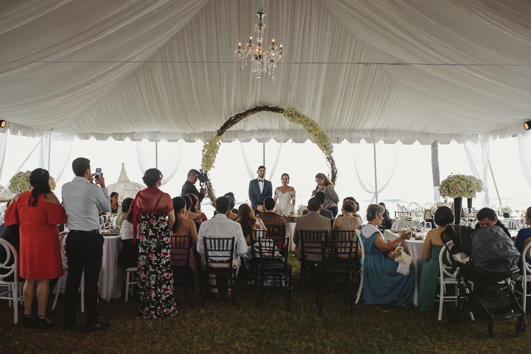 best documentary wedding photographer in mazatlan mexico fotografia documental de bodas fotografo en mexico wedding destination photographer guadalajara chihuahua cabo san lucas playa del carmen punta de mita san miguel de allende