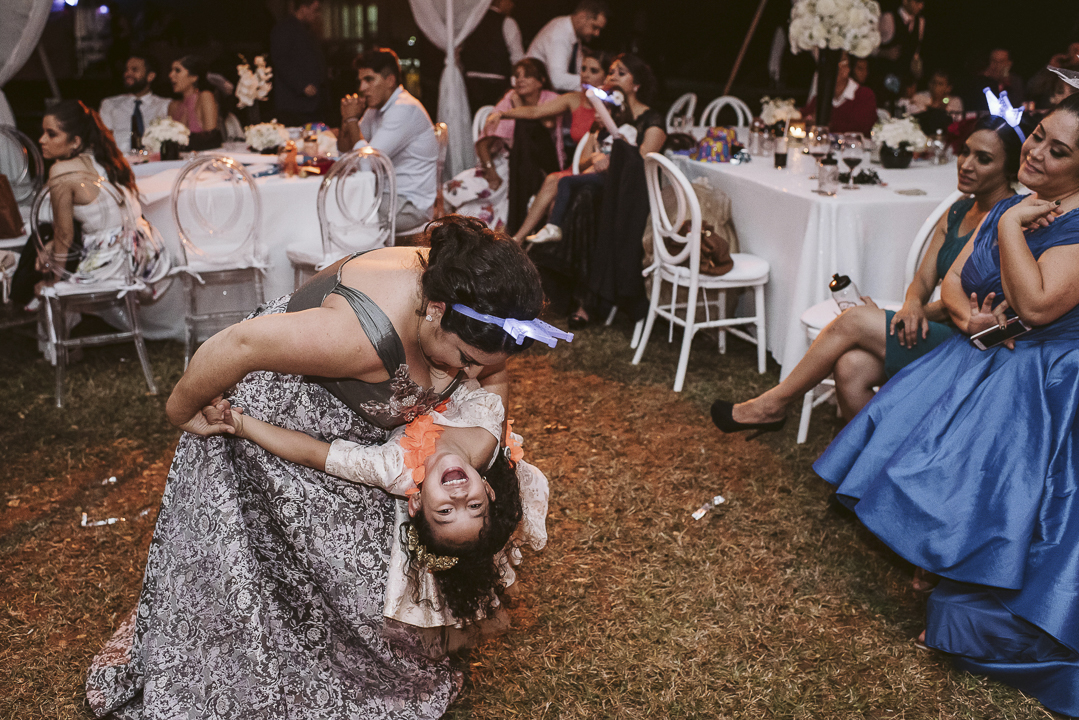 best documentary wedding photographer in mazatlan mexico fotografia documental de bodas fotografo en mexico wedding destination photographer guadalajara chihuahua cabo san lucas playa del carmen punta de mita san miguel de allende