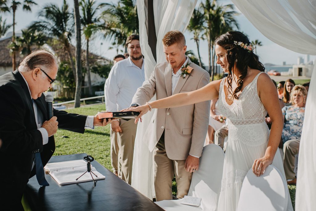 best documentary wedding photographer in mazatlan mexico fotografia documental de bodas fotografo en torreon guadalajara mazatlan vallarta
