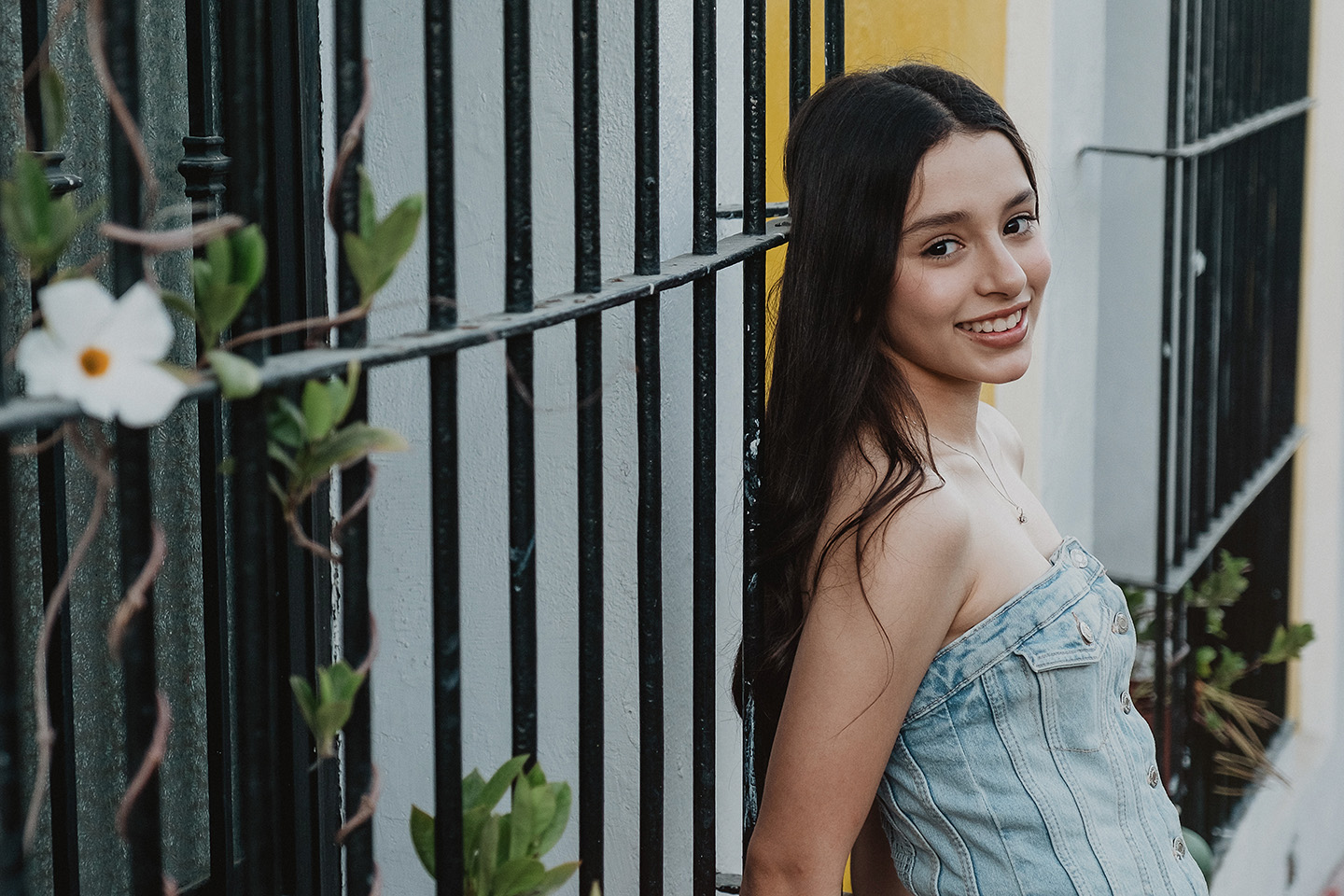 Sesión casual quinceañera en el centro de Mazatlán