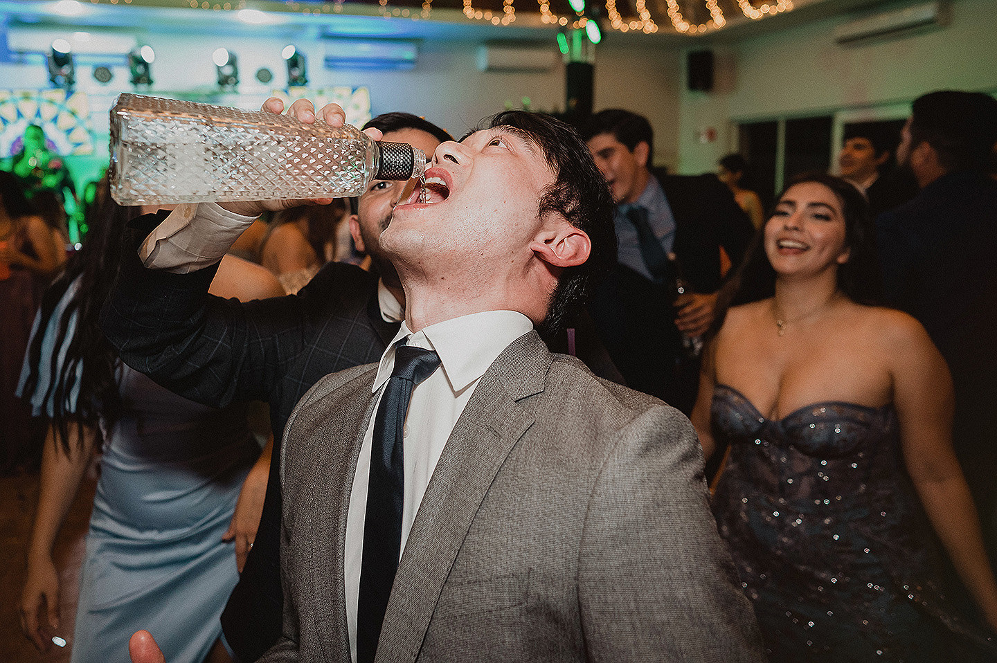 Fotografos en mazatlan, Wedding photographer in mazatlan, engagement photography lovers, mazatlan photographer, wedding photographer in beach, love story