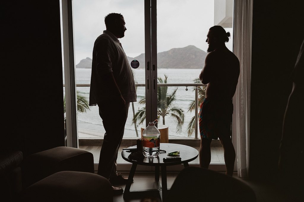 Fotografos en mazatlan, Wedding photographer in mazatlan, engagement photography lovers, mazatlan photographer, wedding photographer in beach, love story, best photographer in mazatlan
