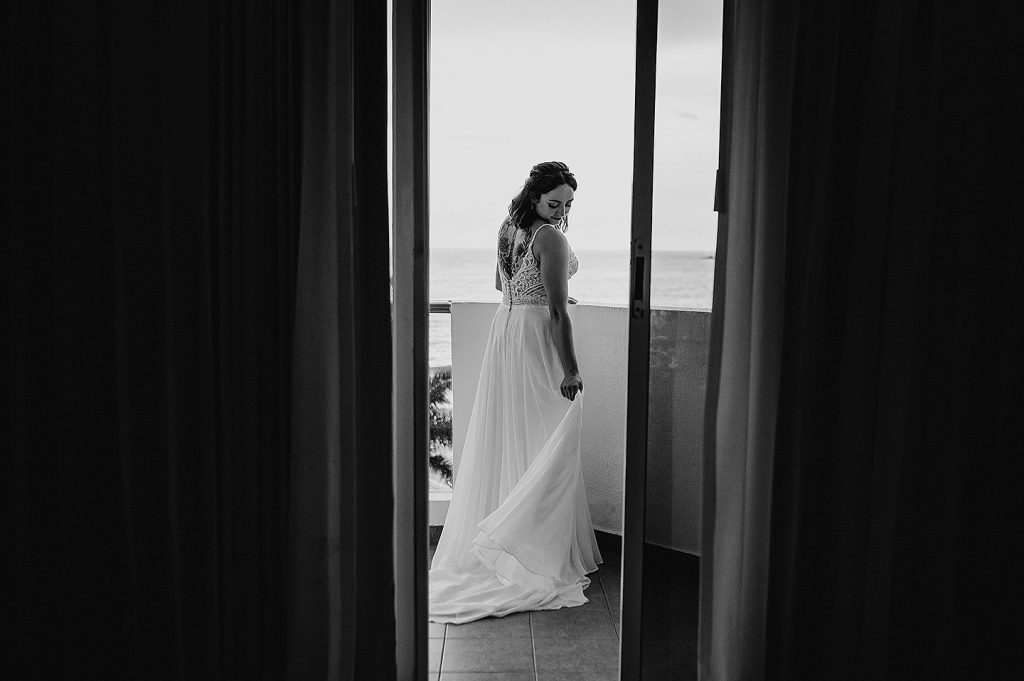 Fotografos en mazatlan, Wedding photographer in mazatlan, engagement photography lovers, mazatlan photographer, wedding photographer in beach, love story, best photographer in mazatlan