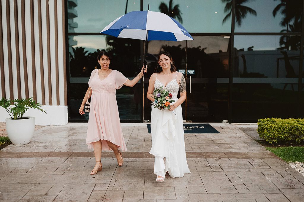 Fotografos en mazatlan, Wedding photographer in mazatlan, engagement photography lovers, mazatlan photographer, wedding photographer in beach, love story, best photographer in mazatlan