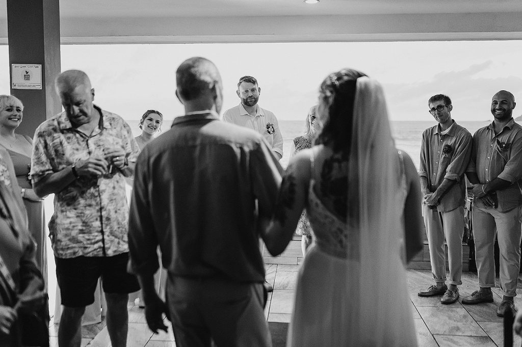 Fotografos en mazatlan, Wedding photographer in mazatlan, engagement photography lovers, mazatlan photographer, wedding photographer in beach, love story, best photographer in mazatlan