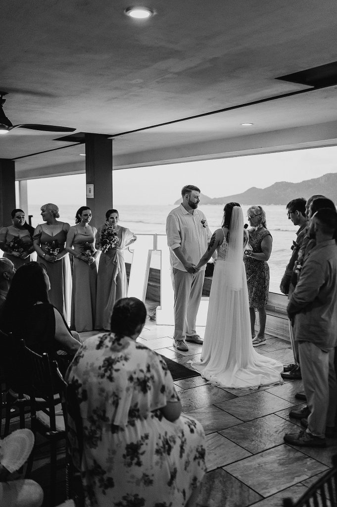 Fotografos en mazatlan, Wedding photographer in mazatlan, engagement photography lovers, mazatlan photographer, wedding photographer in beach, love story, best photographer in mazatlan