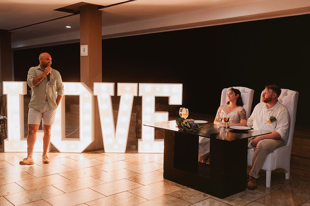 Fotografos en mazatlan, Wedding photographer in mazatlan, engagement photography lovers, mazatlan photographer, wedding photographer in beach, love story, best photographer in mazatlan