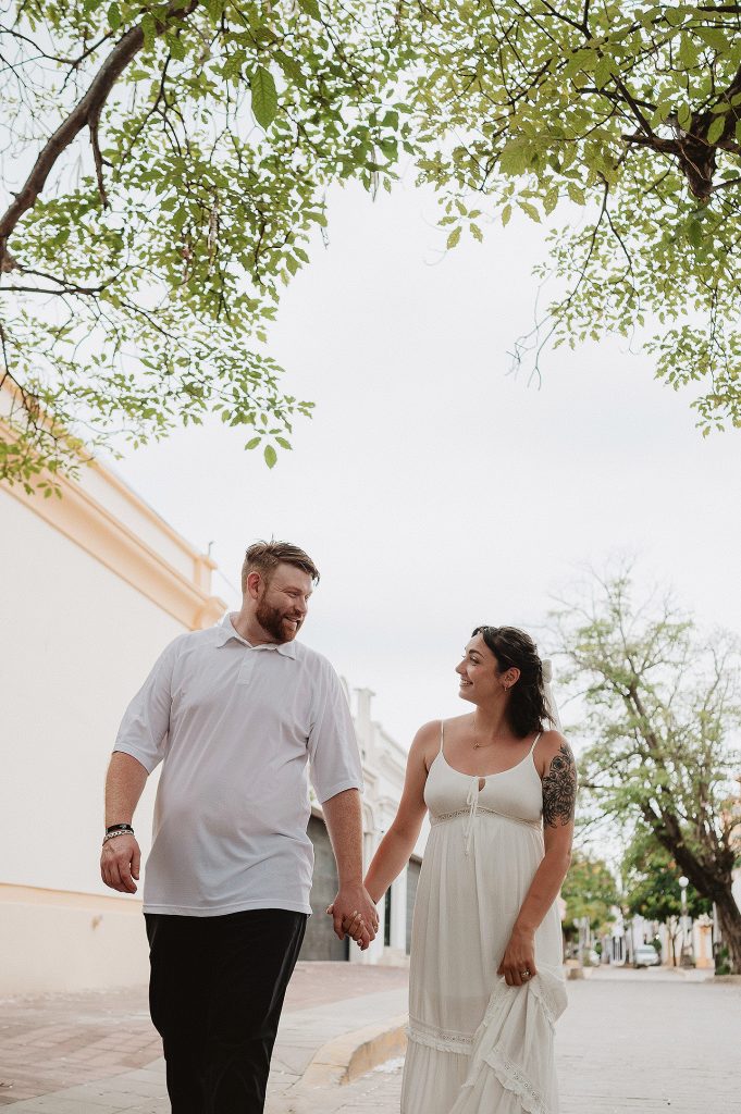 Fotografos en mazatlan, Wedding photographer in mazatlan, engagement photography lovers, mazatlan photographer, wedding photographer in beach, love story, best photographer in mazatlan