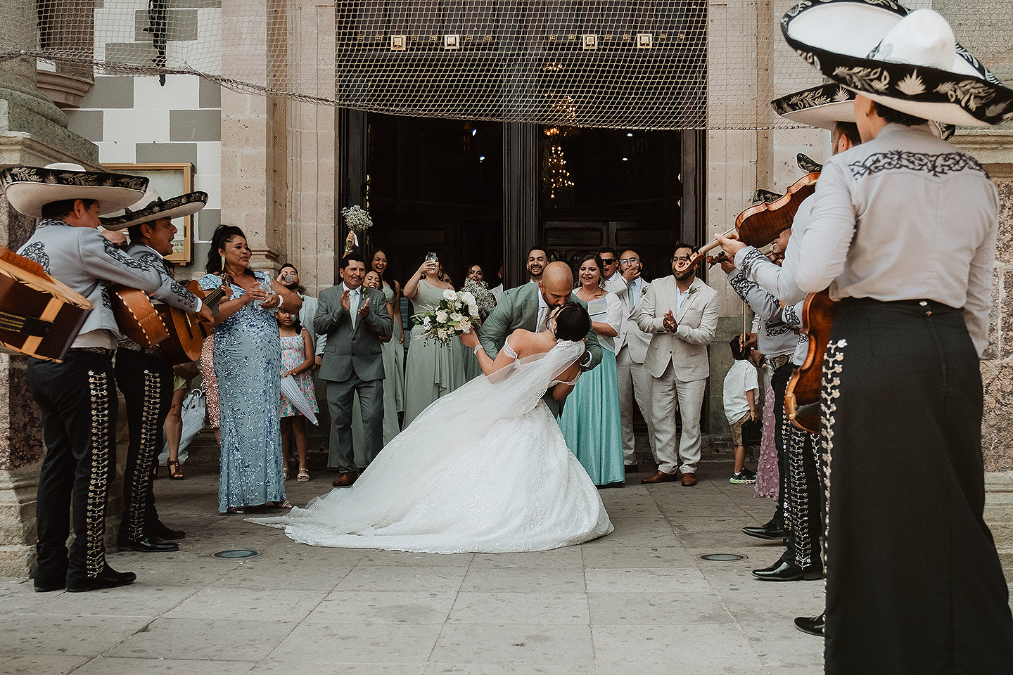 Fotografos en mazatlan, Wedding photographer in mazatlan, engagement photography lovers, mazatlan photographer, wedding photographer in beach, love story, best photographer in mazatlan