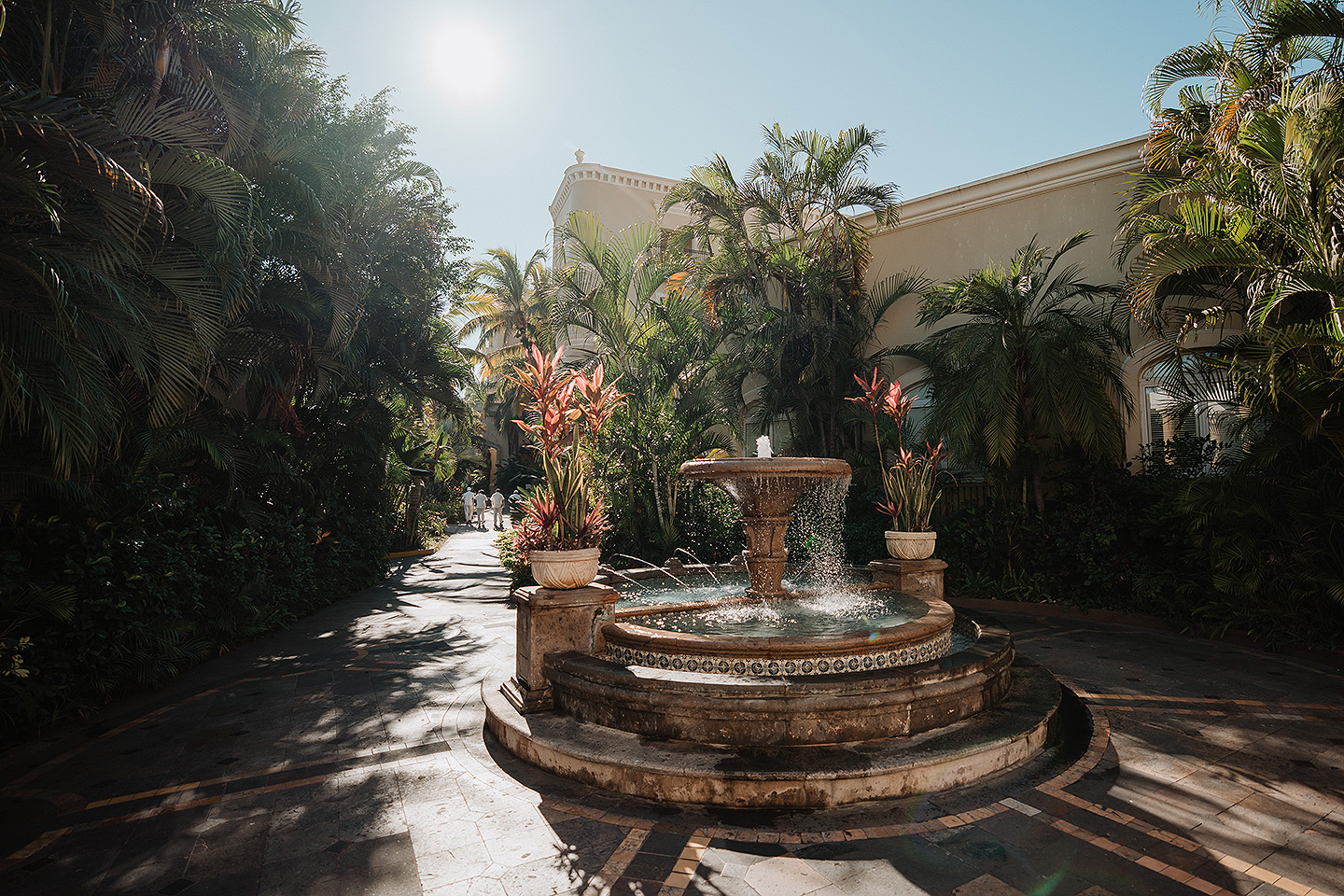Fotografos en mazatlan, Wedding photographer in mazatlan, engagement photography lovers, mazatlan photographer, wedding photographer in beach, love story, best photographer in mazatlan