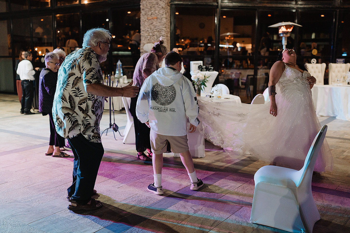 Fotografos en mazatlan, Wedding photographer in mazatlan, engagement photography lovers, mazatlan photographer, wedding photographer in beach, love story, best photographer in mazatlan