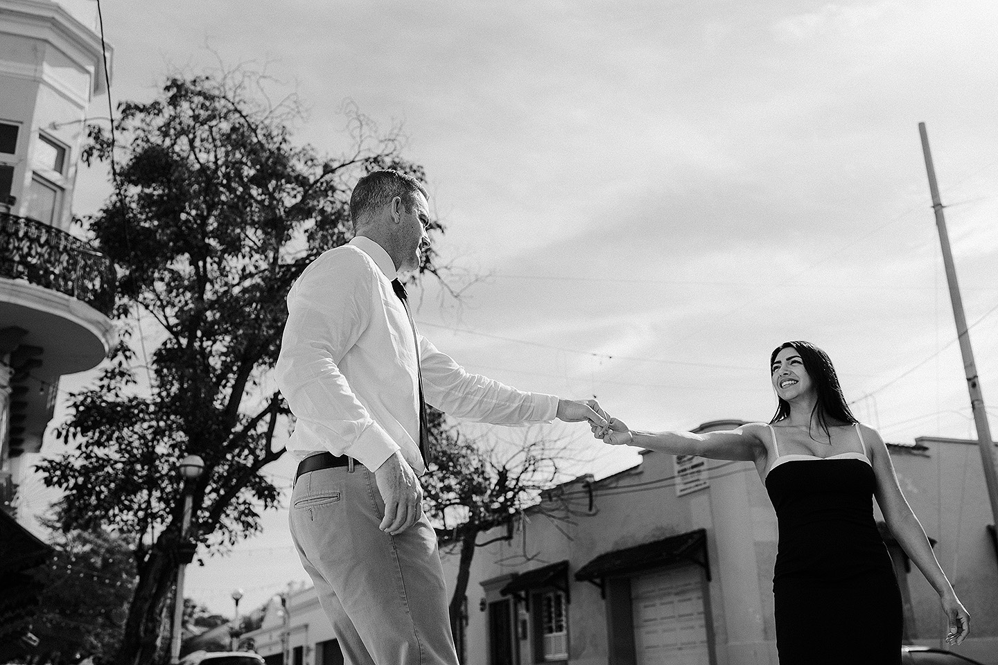 Fotografos en mazatlan, Wedding photographer in mazatlan, engagement photography lovers, mazatlan photographer, wedding photographer in beach, love story, best photographer in mazatlan