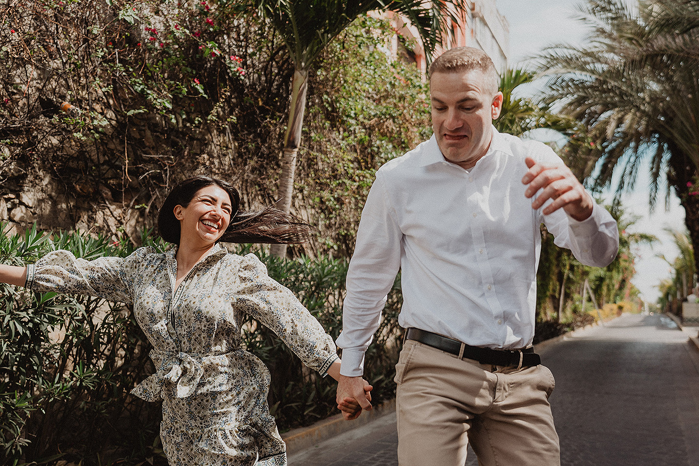 Fotografos en mazatlan, Wedding photographer in mazatlan, engagement photography lovers, mazatlan photographer, wedding photographer in beach, love story, best photographer in mazatlan