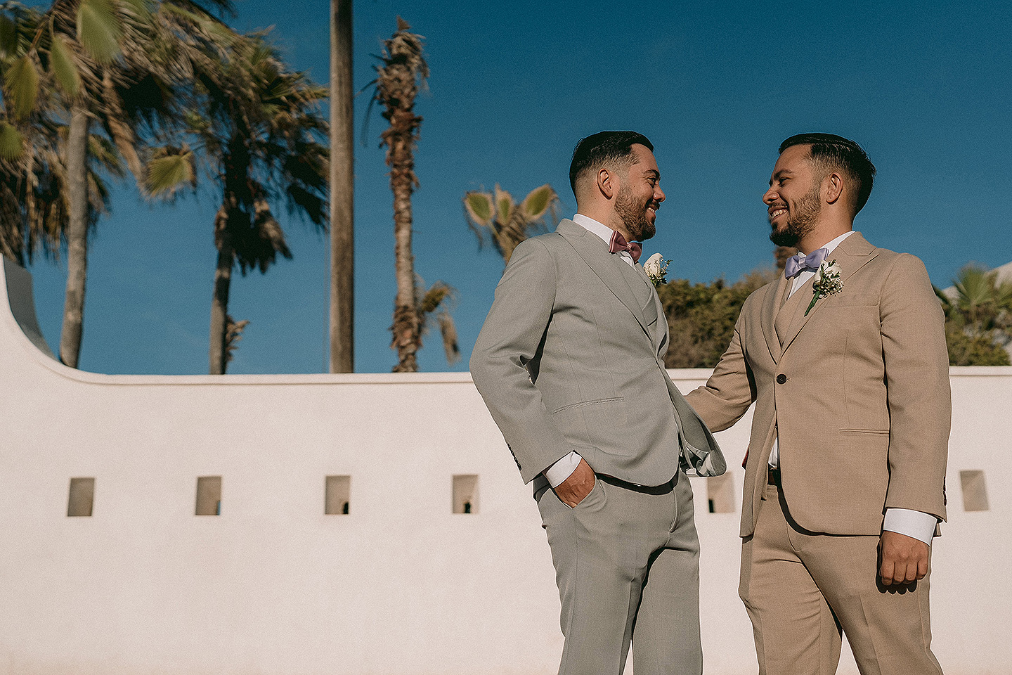 Fotografos en mazatlan, Wedding photographer in mazatlan, engagement photography lovers, mazatlan photographer, wedding photographer in beach, love story, best photographer in mazatlan Boda Gay en Mazatlán, Fotografía Cándida y Documental de Bodas