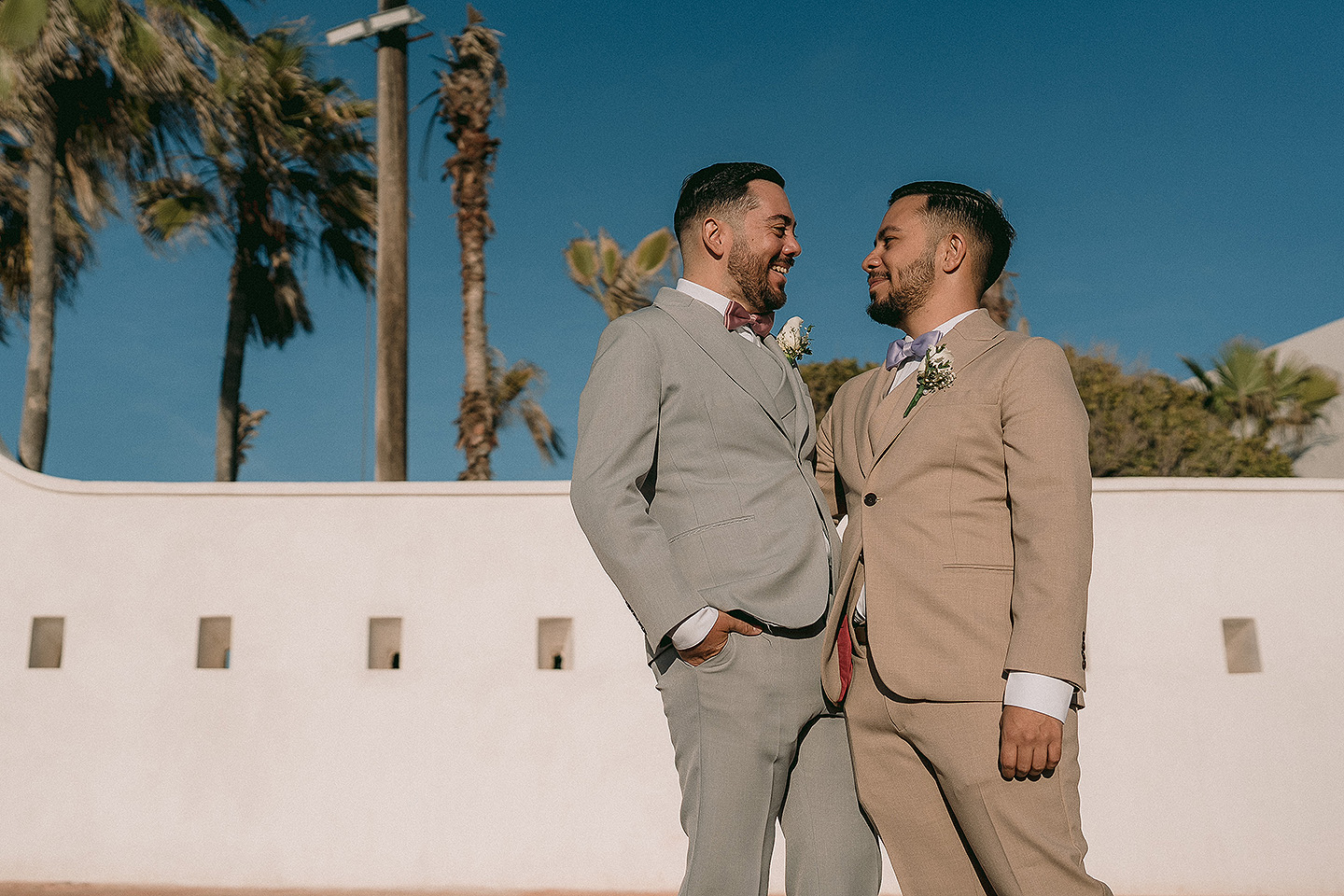 Fotografos en mazatlan, Wedding photographer in mazatlan, engagement photography lovers, mazatlan photographer, wedding photographer in beach, love story, best photographer in mazatlan Boda Gay en Mazatlán, Fotografía Cándida y Documental de Bodas