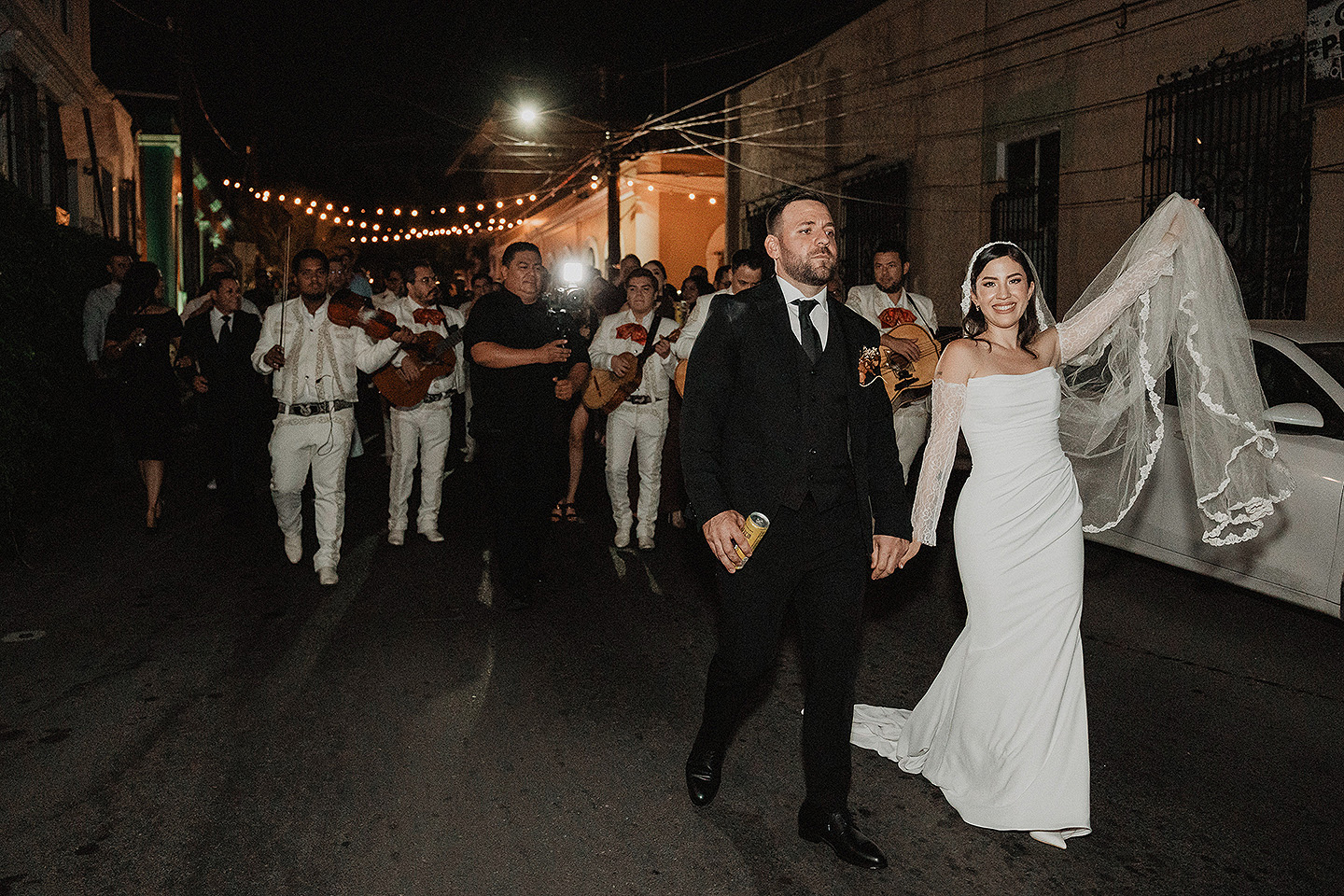 Fotografía de Boda en Mazatlán, México. Sebas Ramos photographer capturando momentos en la boda de gaby y Alejandro. Mejores fotógrafos de México. Mejores fotógrafos de Mazatlán.